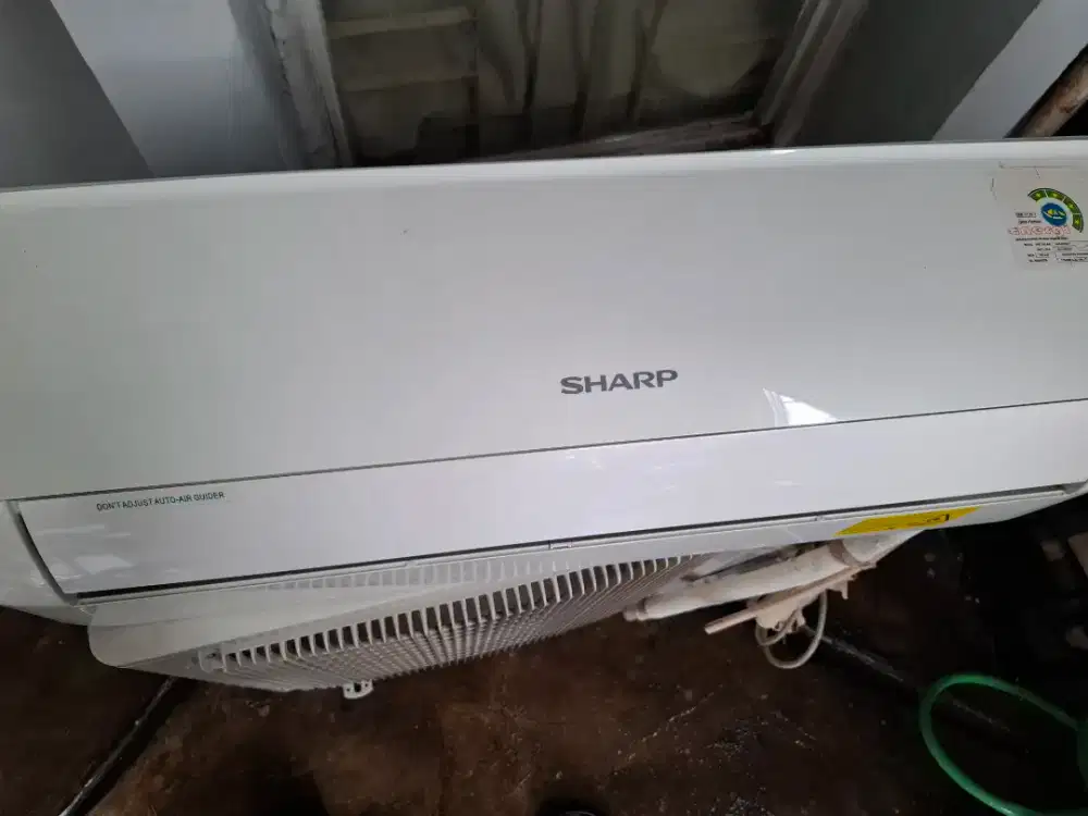 Dijual AC Sharp 1PK Kondisi Istimewa Siap Pakai