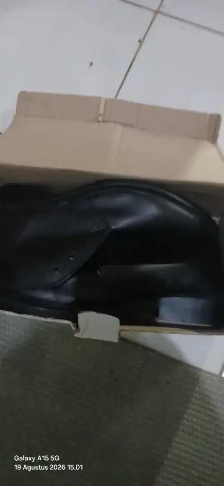 Dijual sepatu baru jatah size 45