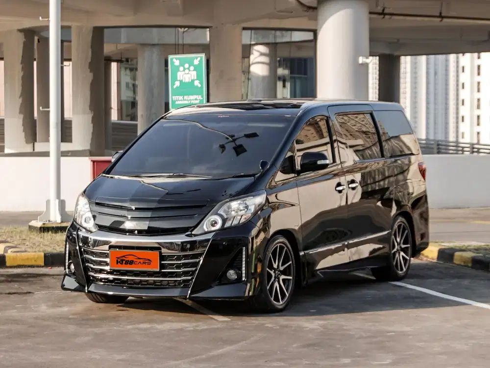 Toyota Alphard GS Matic 2013 hitam genap
