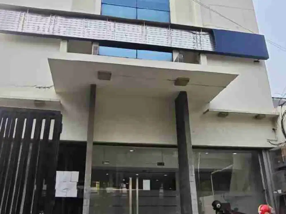 Ruko sewa bulevard raya 4lantai