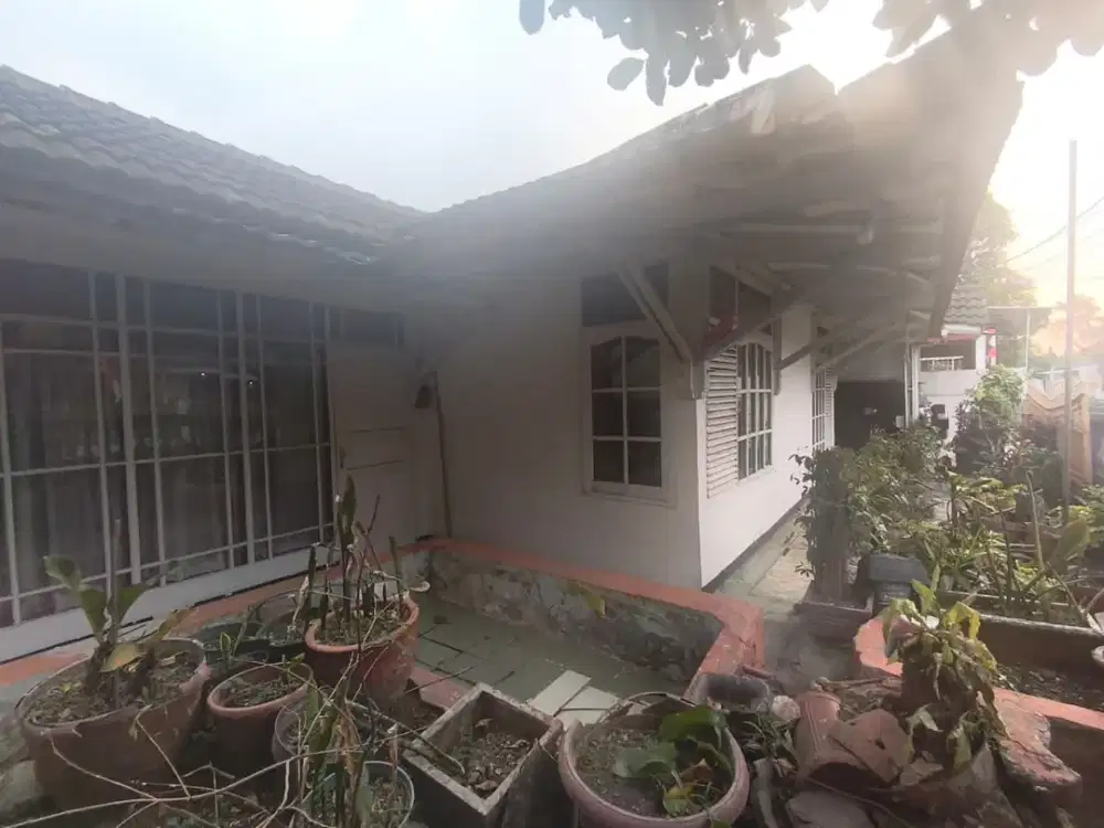 Dijual rumah hook di Kopo Elok