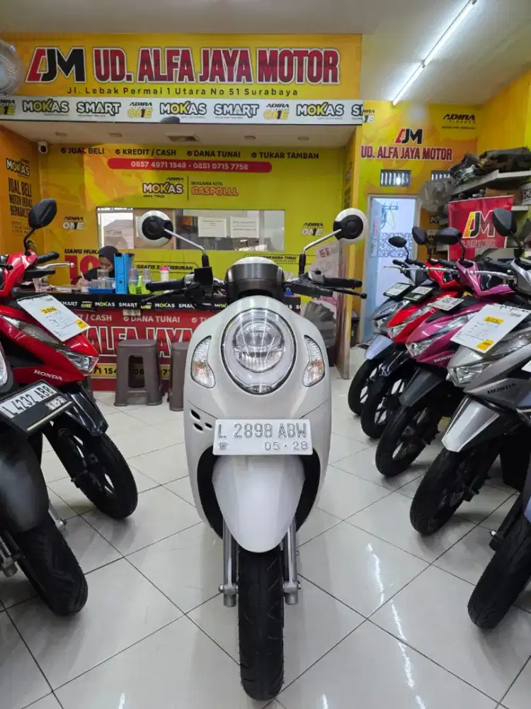 Honda Scoopy prestige tahun 2023