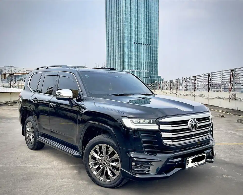 Toyota Land Cruiser VX300 NIK.2025