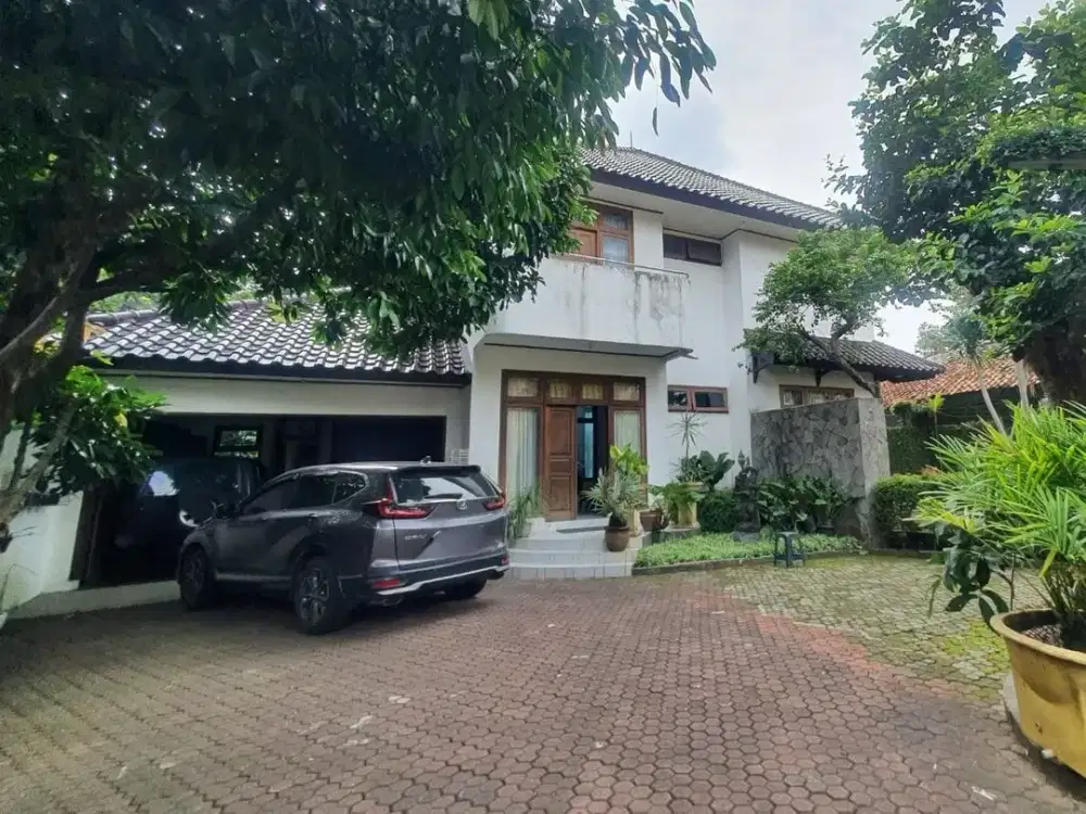 Rumah 2 Lantai Tanah Luas di Lenteng Agung - Wajib Lihat