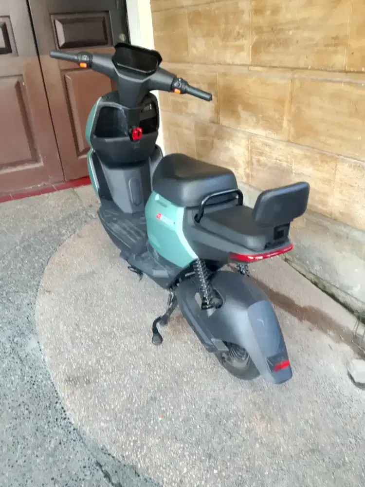 Sepeda listrik Uwinfly d66a