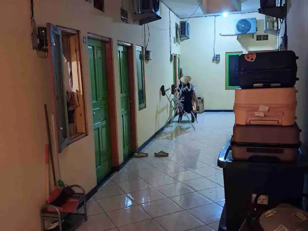 Jual Ruko di jalan Bendungan Jago LT. 296m2 LB. 320m2, SHM, Harga Istimewa
