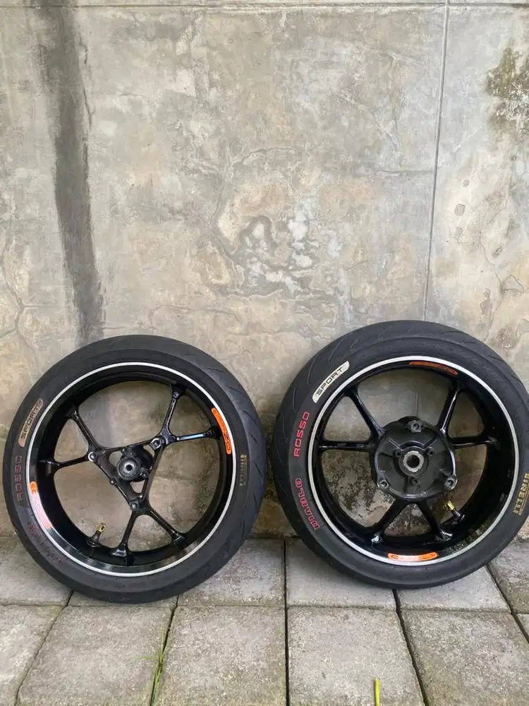 DIJUAL VELG RING 14 BAWAAN AEROX, BISA UNTUK NMAX JUGA.