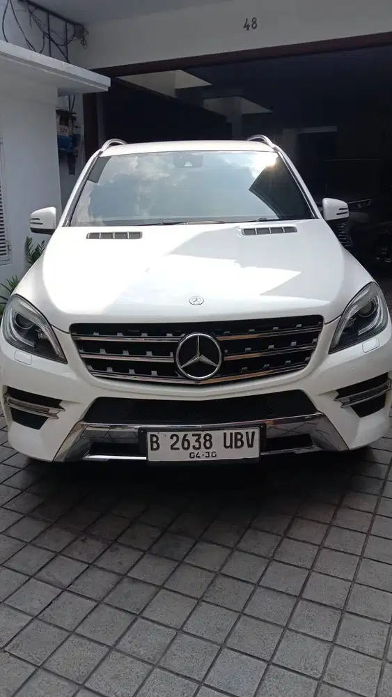 Mercedees Benz ML400 AMG 2015 white putih bu mercy ML 400 2014/2016