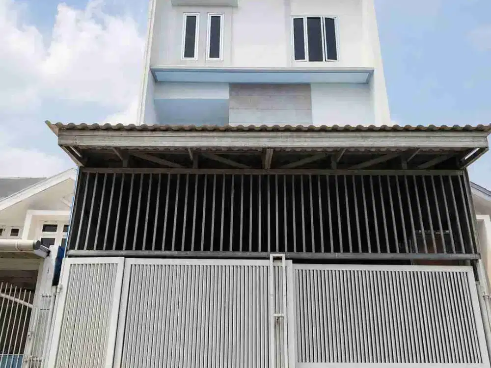 SIAP HUNI 3 LANTAI COCOK UNTUK RUMAH TINGGAL DAN GUDANG DI SUNTER