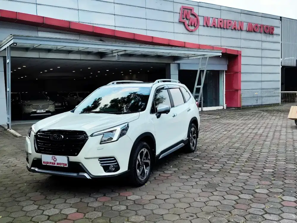 Subaru Forester AWD AT 2024