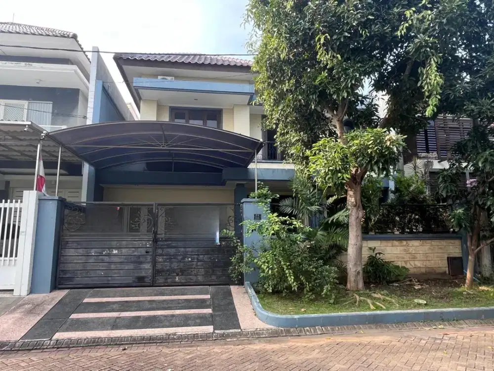 DIJUAL MURAH Rumah Dian Istana Cluster Taman Ratu Jalan Double Way High Ceiling