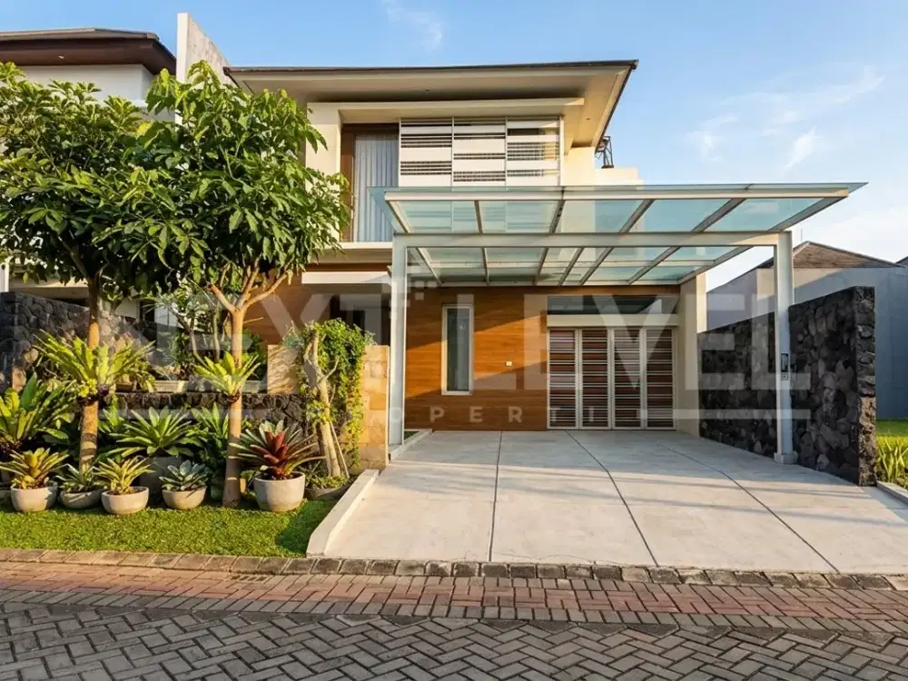 JUAL RUMAH 2Lantai Pakuwon Indah Kawasan Elite Surabaya Barat