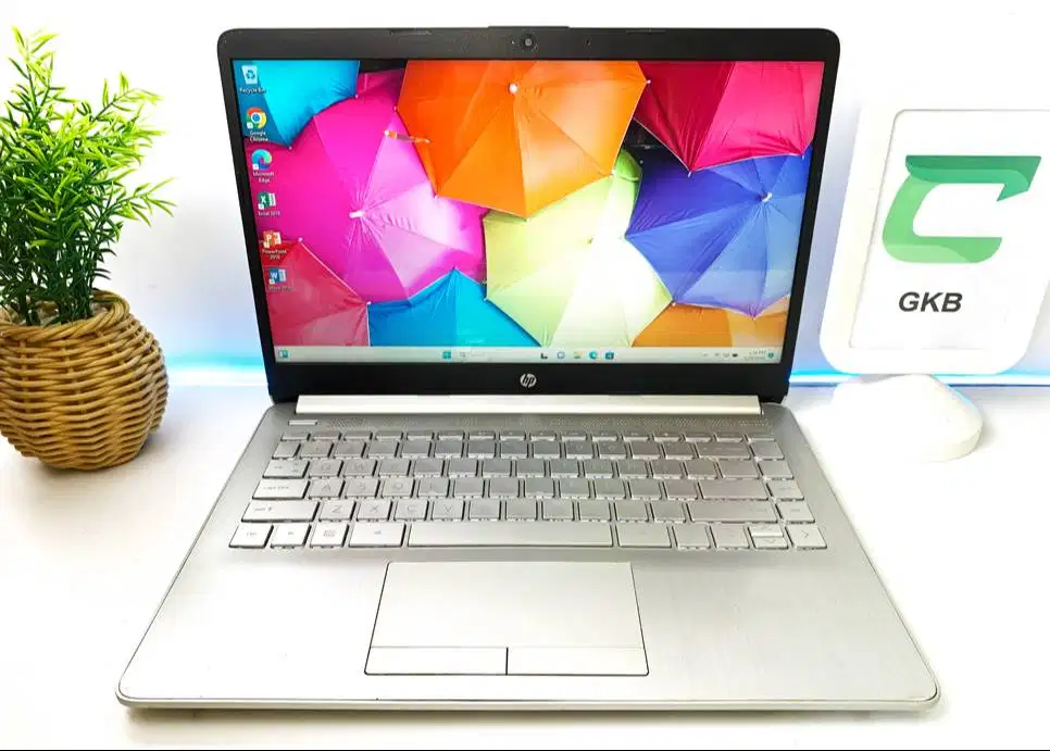 Laptop HP 14s Ram 8gb Ssd 512gb VGA 2gb backlight editing bodi mulus u