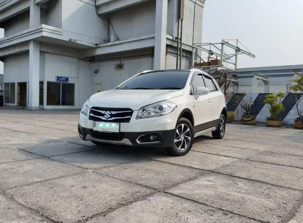 ISTIMEWA SUZUKI S CROSS AT 2016