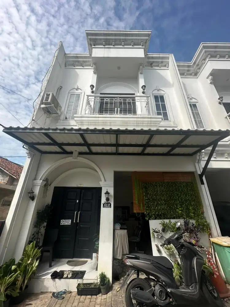 DI JUAL RUMAH JAGAKARSA AMERICAN CLASSIC
