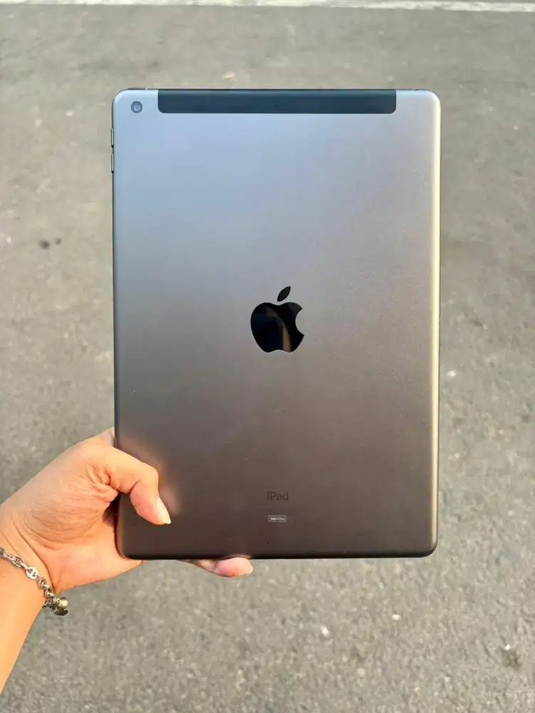 Ipad 9th generation 256Gb Wifi Celluler Resmi