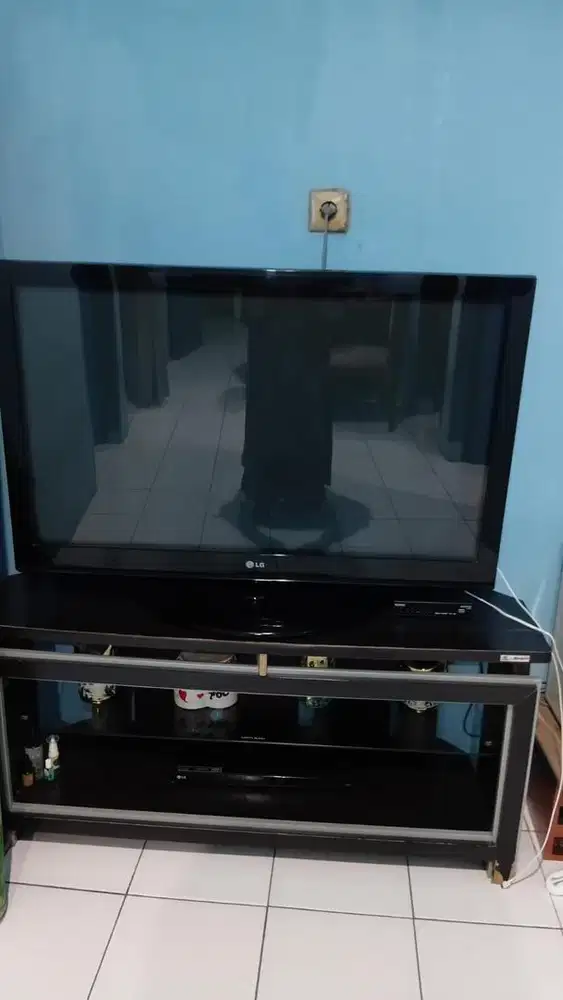 JUAL TV LG LED PLASMA 40 inc BEKAS