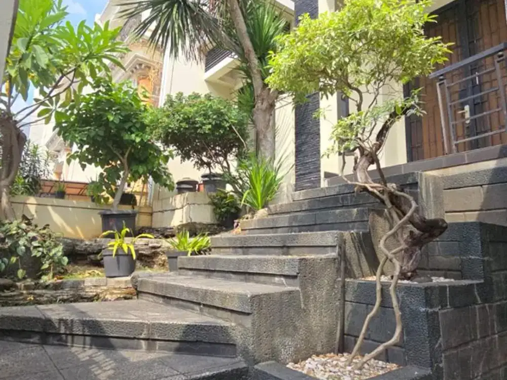 DISEWAKAN RUMAH SIAP HUNI DI SUNTER, JAKARTA UTARA