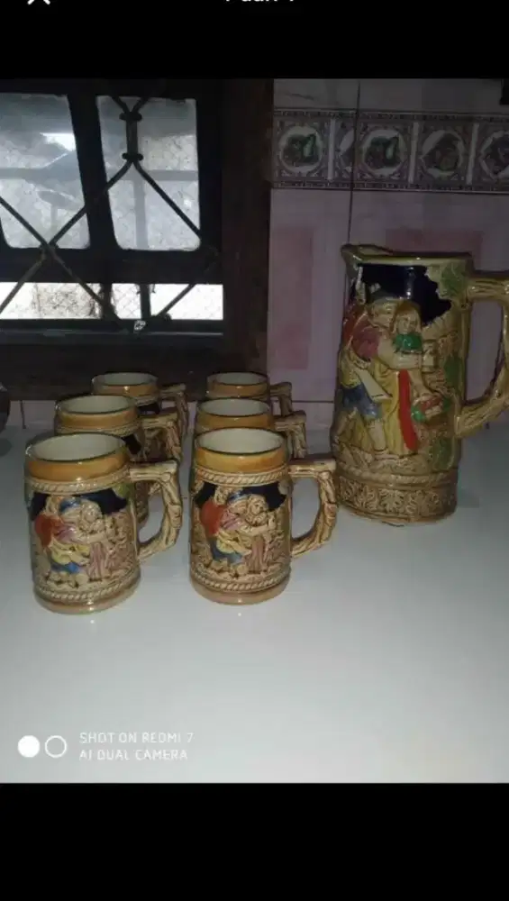 Teko besar, keramik antik