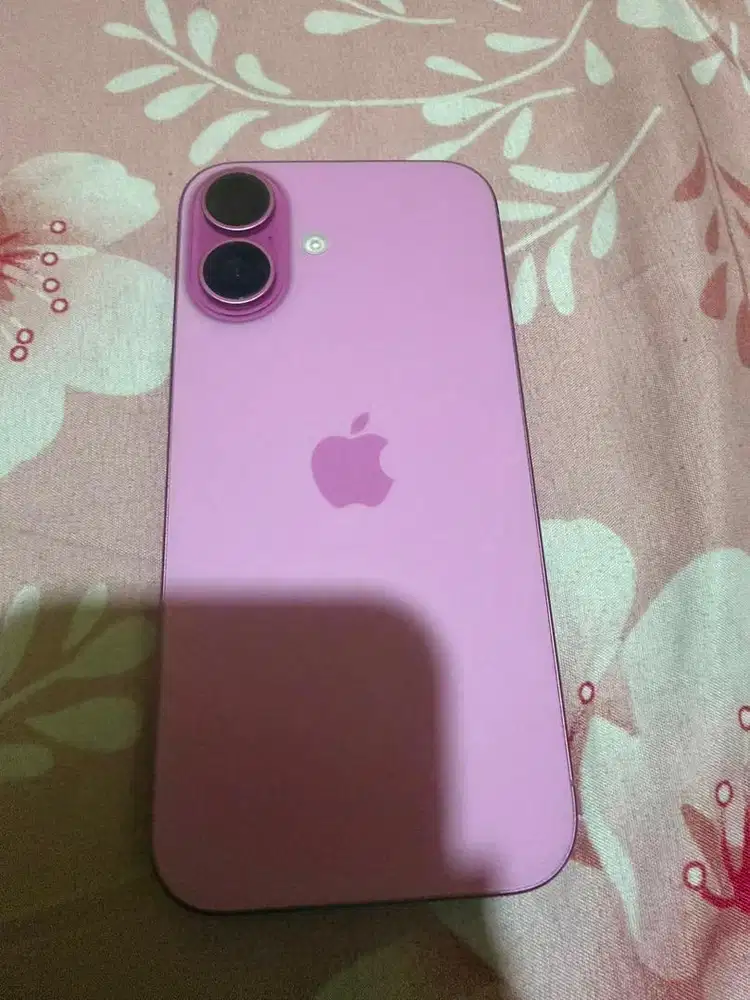 Jual iphone 16 pink