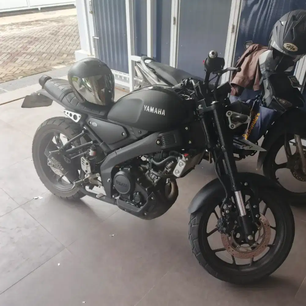Motor Yamaha XSR 155