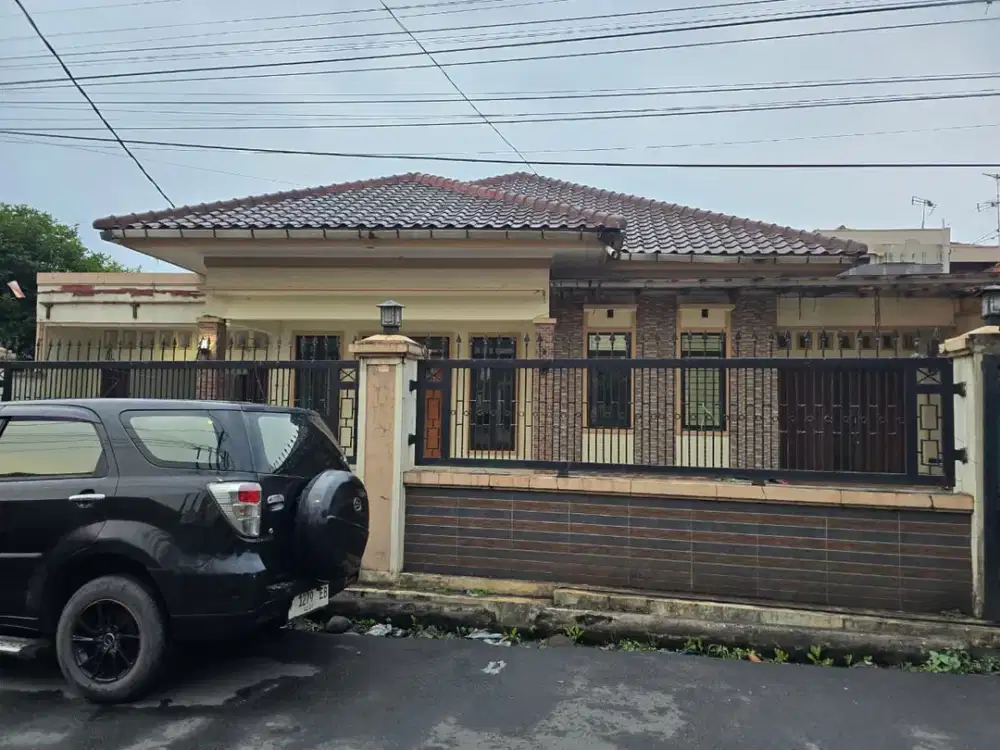 Disewakan Rumah Luas di Ciwaringin Bogor Dekat Korem 061 (027)