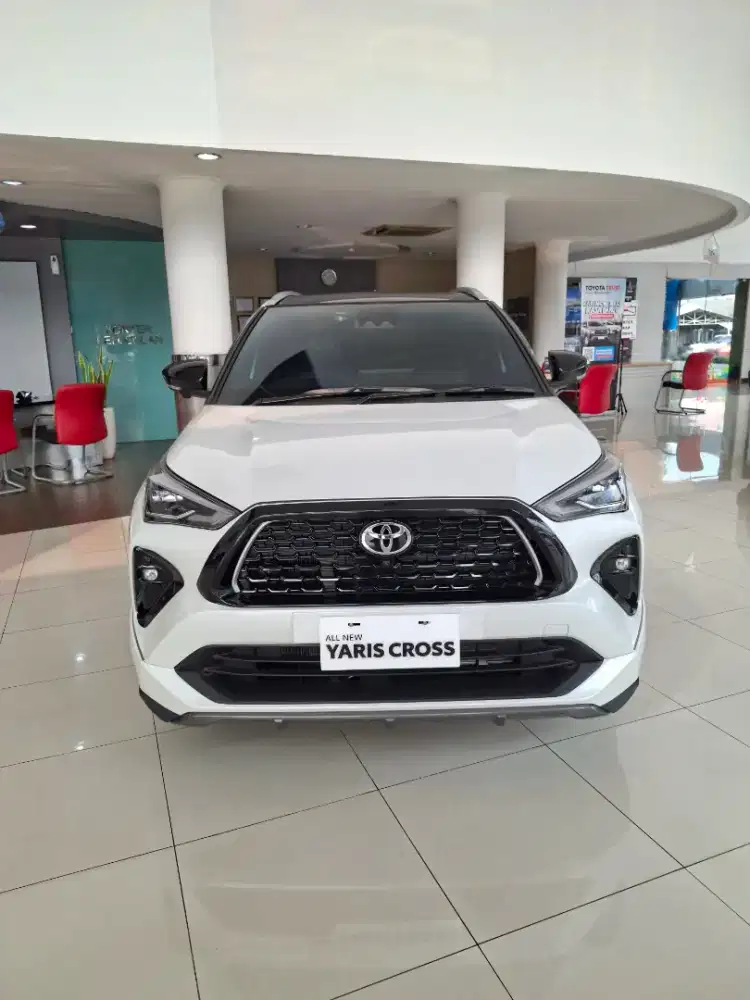Toyota YARIS CROSS HYBRID