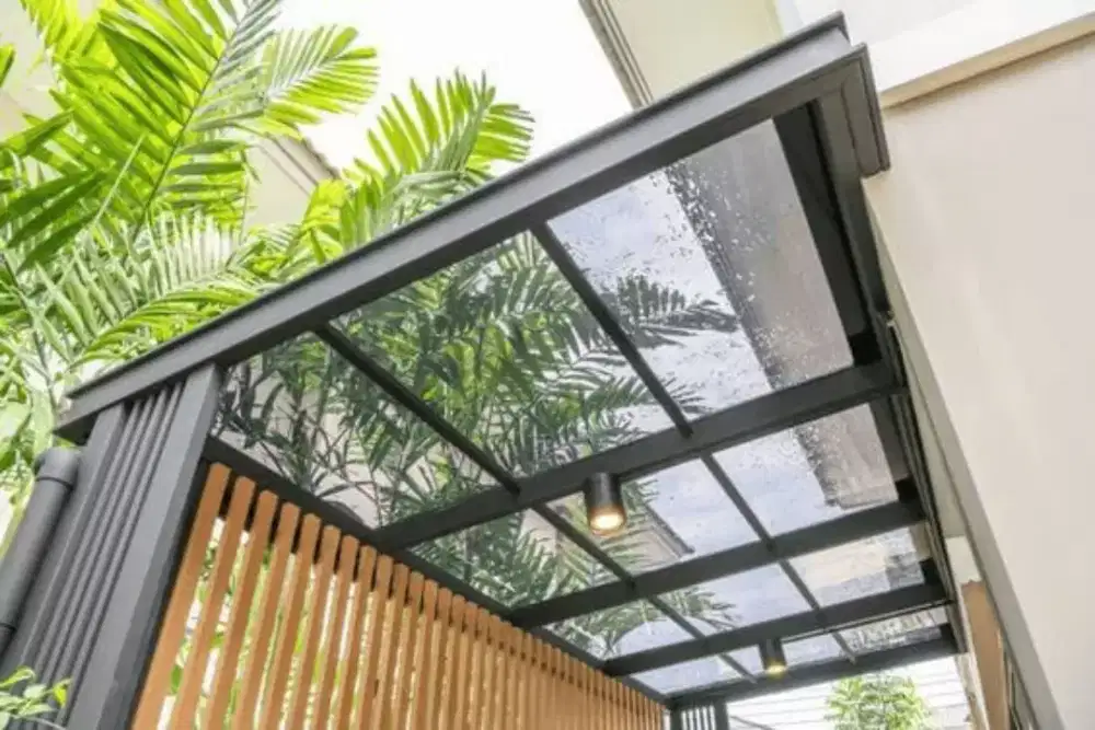 Canopy atap kaca