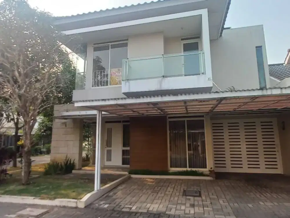Dijual Rumah di Kota Baru Parahyangan, Bagus Modern Tatar Purbasari