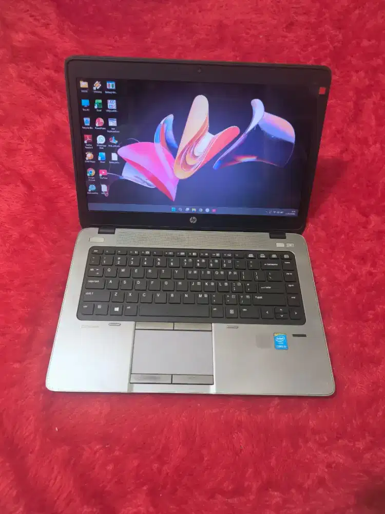 DIJUAL LAPTOP HP ELITEBOK 840 G1 SLIM,KENCENG.CORE I5 GEN 4,RAM 8 GB