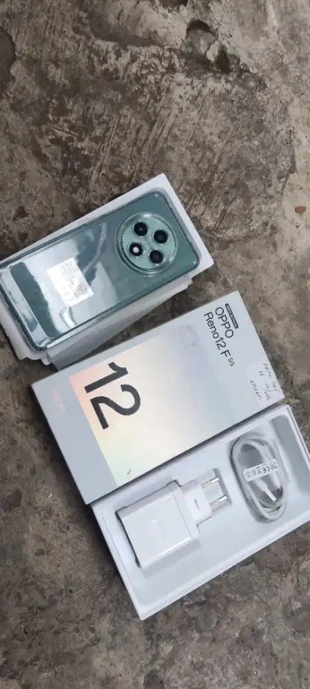 Oppo Reno 12F 5G NFC ram 12+4gb/256gb like new msh perawan