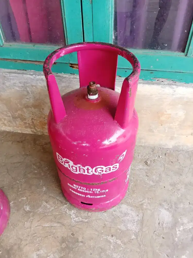 Dijual 1 Tabung GAS Elpiji 12 KG Kosong.