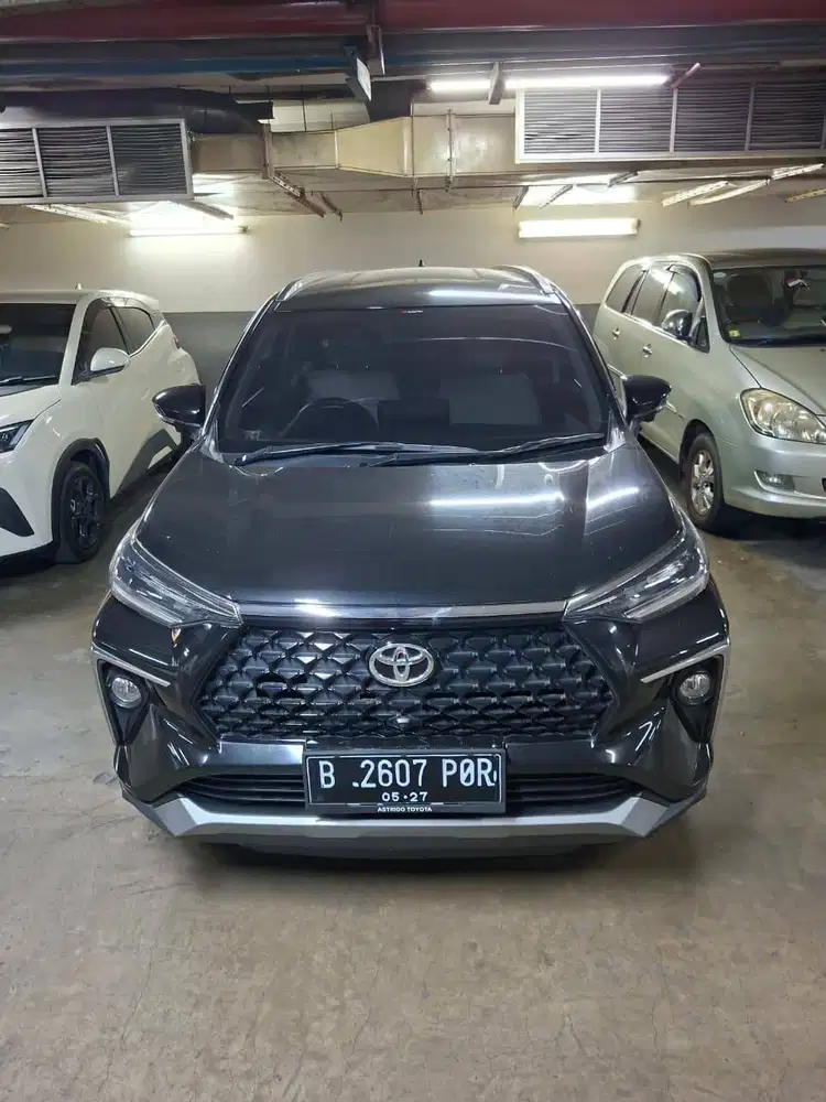 Toyota All New Veloz 1.5 Q CVT 2022 Hitam Metalik - Terawat