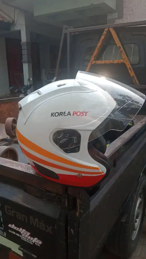 Helm Halfface Korea Post Warna Putih Original / Helm Motor