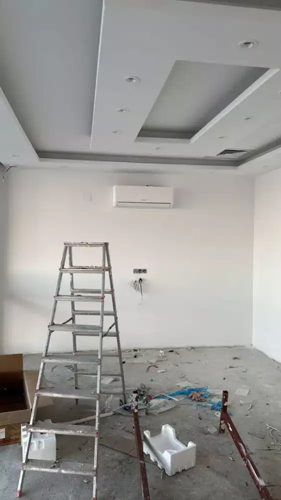 Cat rumah interior