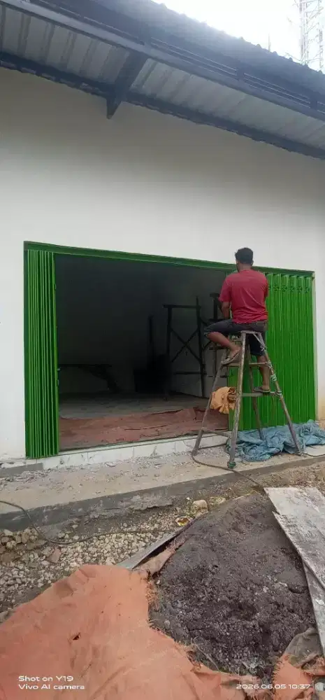 pintu harmonika
