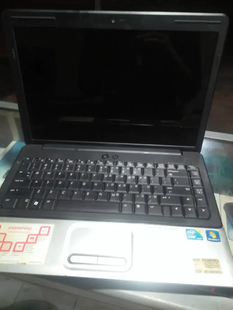 Laptop hp cq 41 matot