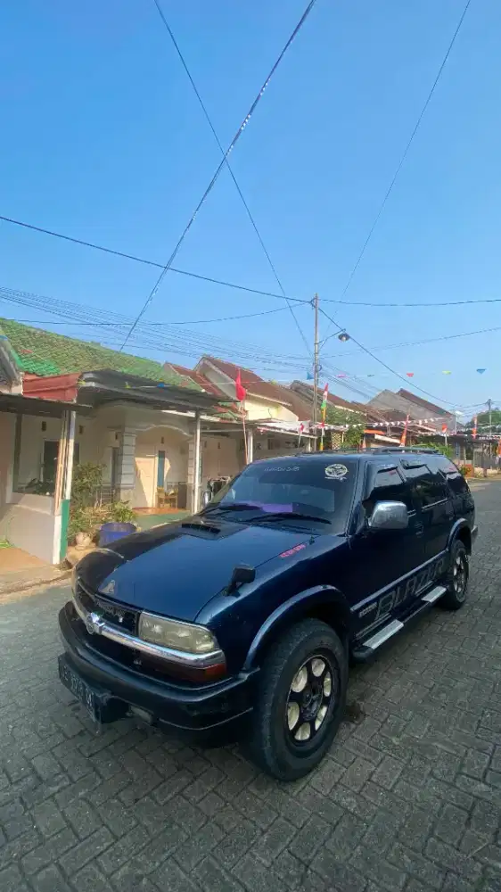 chevrolet blazer lengkal tahun 2000