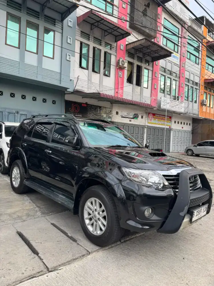 Fortuner 2.5 G VNT TRD MT manual 2012 full ori, low odo