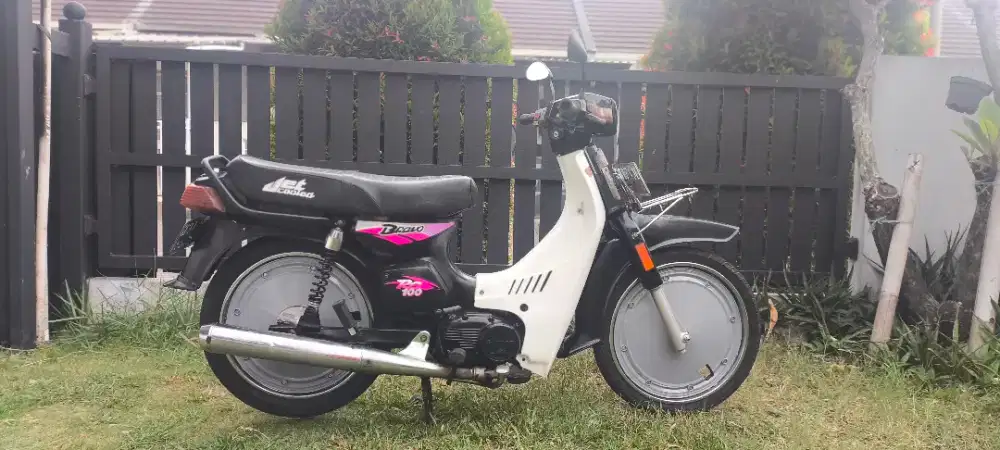 Suzuki RC 100 Bravo 1996 - Pajak On Mesin Sehat Tarikan Enteng