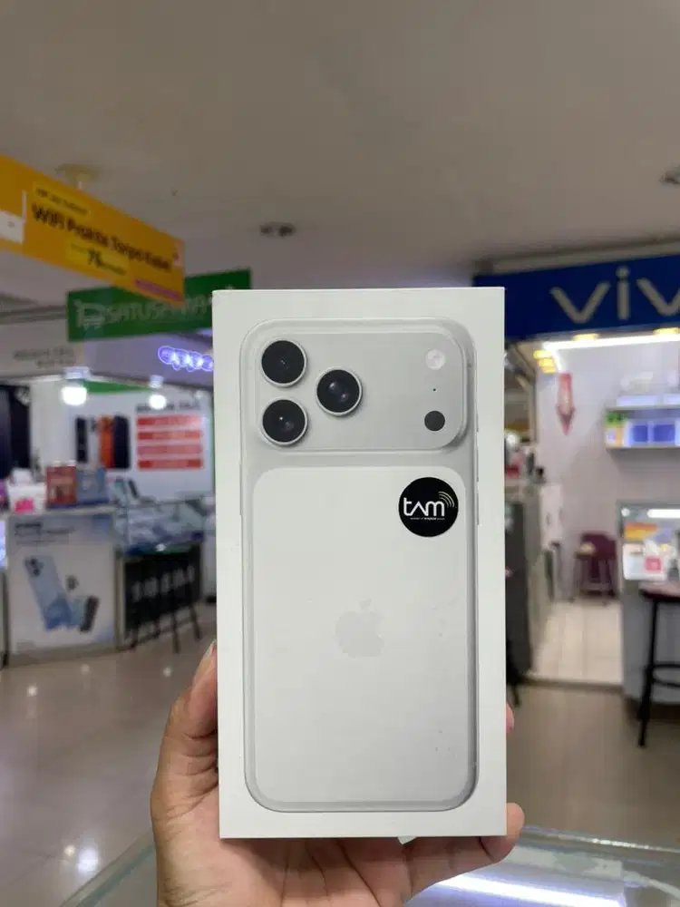 Iphone 17 Promax 256gb Silver Resmi iBox NEW SEGEL