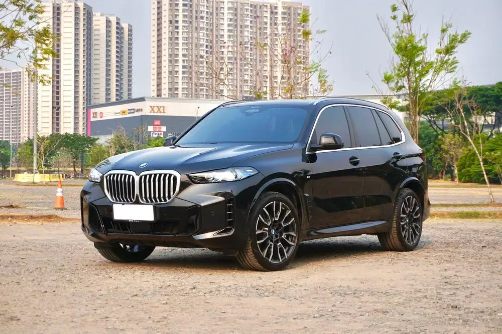 BMW X5 G05 xDrive40i MSport LCI B58TU2 2024 Hitam Mulus Low Odo