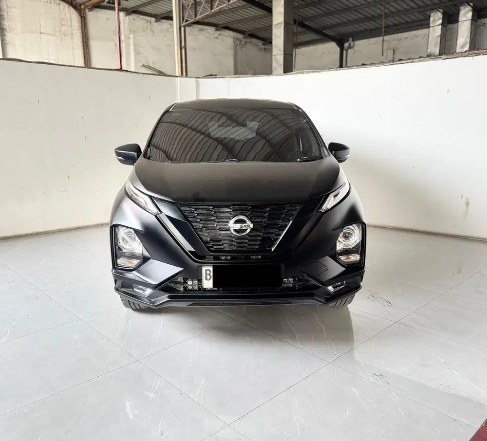 Nissan Livina VL at