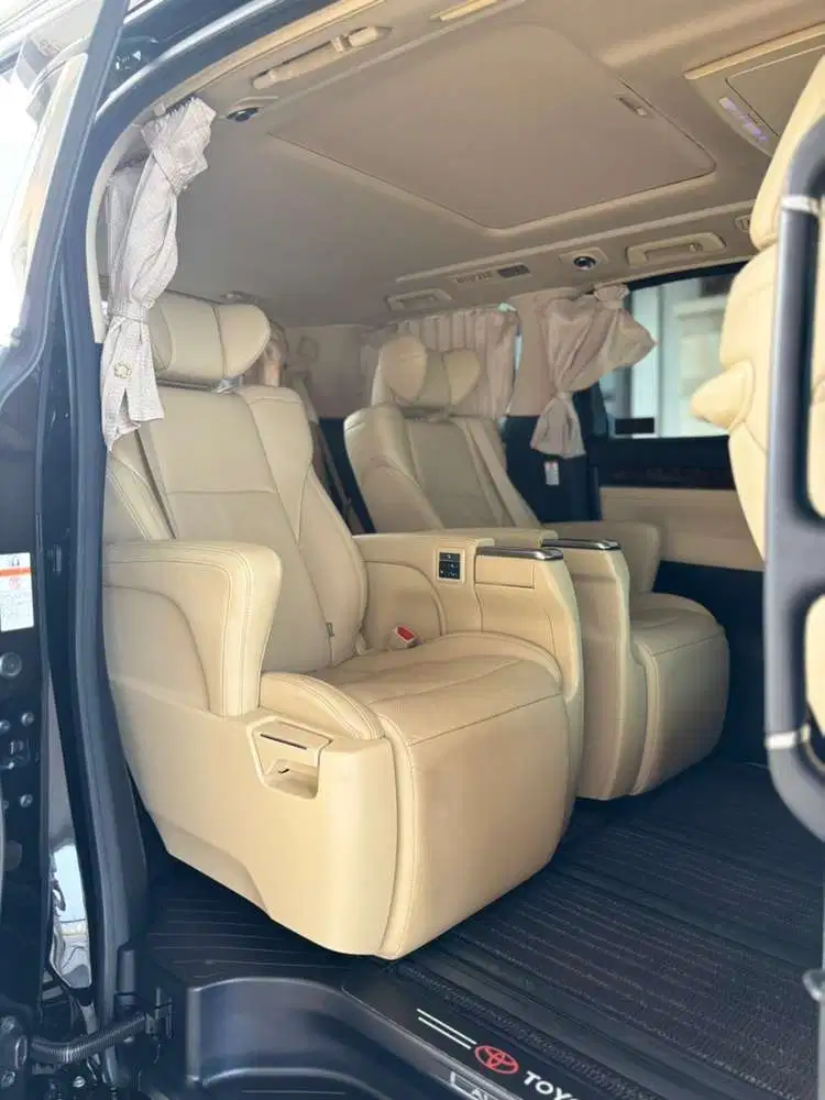 TOYOTA ALPHARD G 2.5 AT 2022