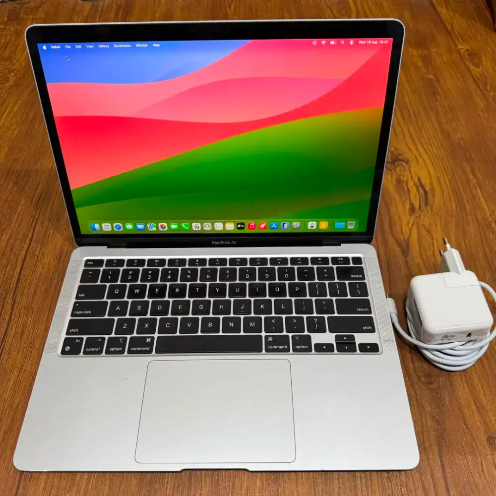 Macbook air m1 2020 ram 16gb ssd 256gb siap pakai bisa cod