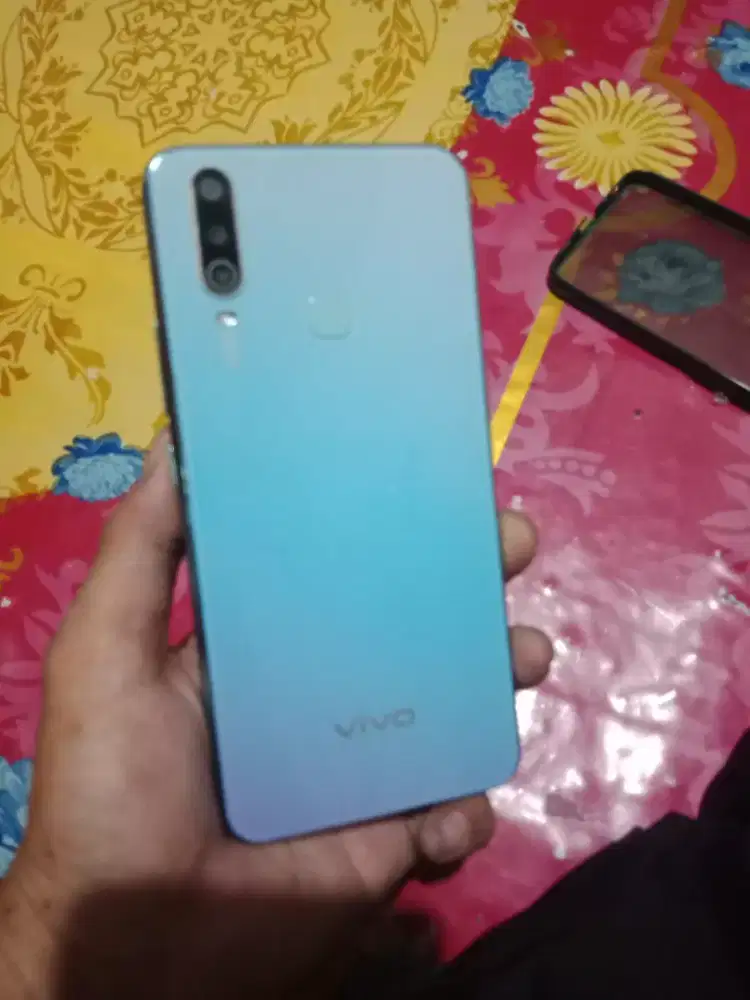 Vivo y19 Ram 8GB/256GB