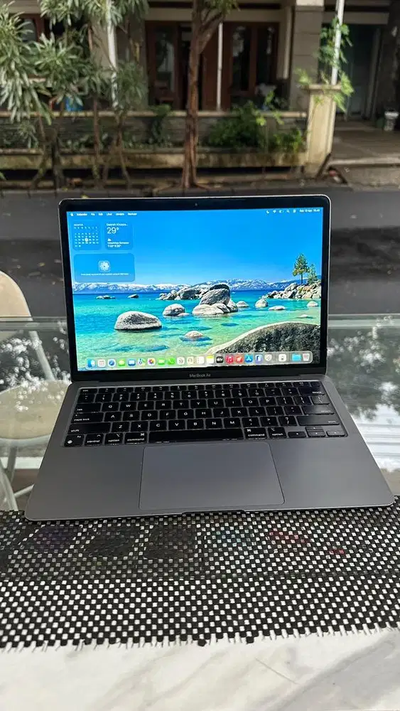 Macbook Air m1 8/256gb