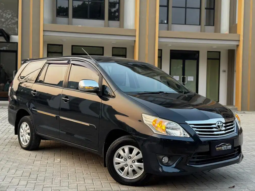 BEST CONDITION!! Toyota Kijang Innova 2.5 G Manual Diesel 2012