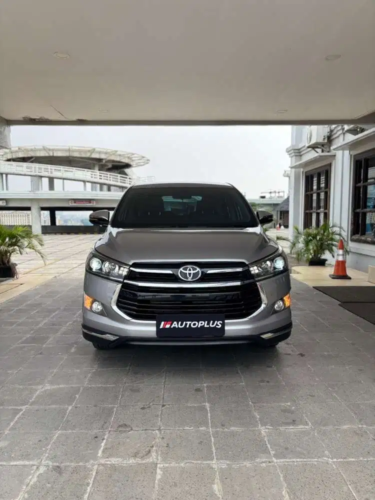 TOYOTA INNOVA VENTURER 2.4 Diesel 2019