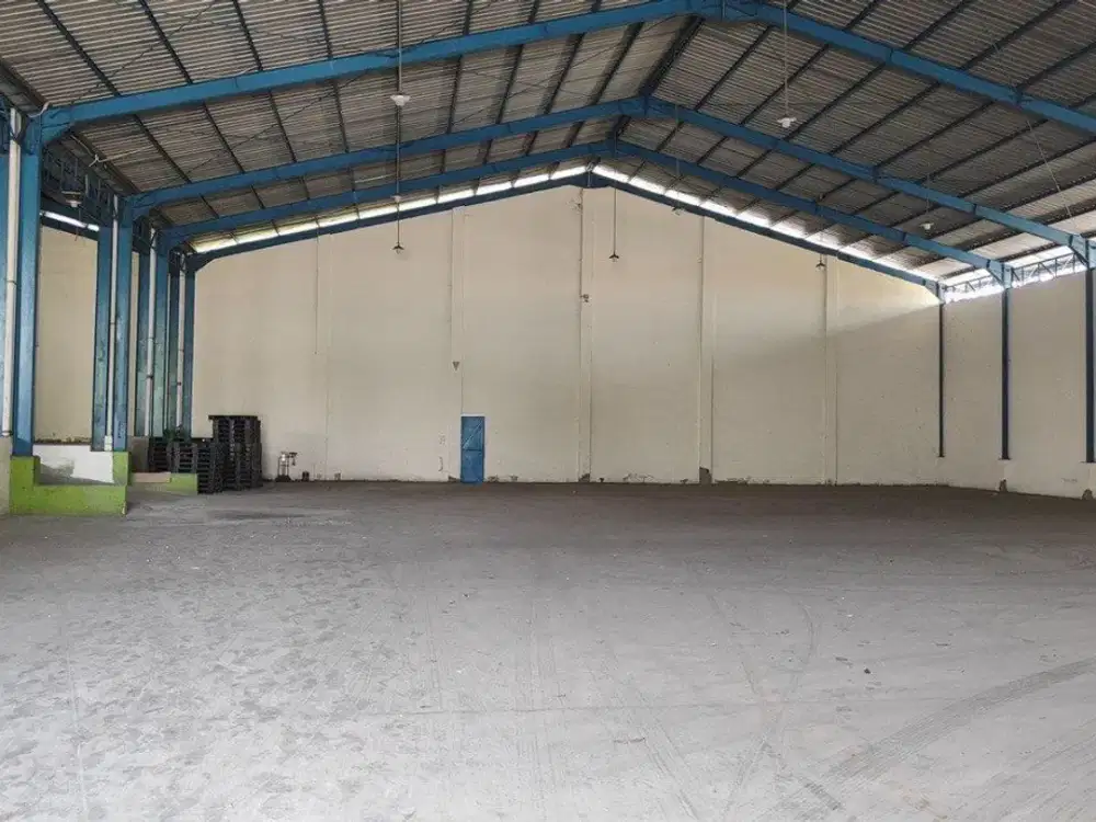 GUDANG MAYJEND SUNGKONO PRAMBANGAN GRESIK STRATEGIS
